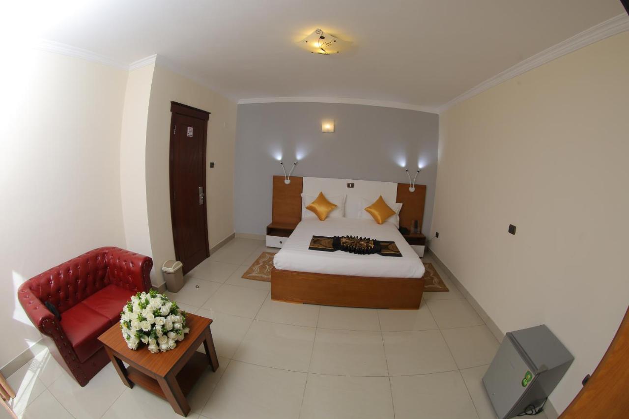 Hotel Tirago Addis Abeba Exterior foto